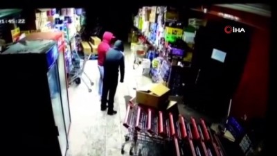 hirsizlar yakalandi -  Gündüz keşif, akşam soygun yapan hırsızlık çetesi kamerada  Videosu
