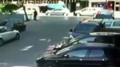 ticari arac -  İstanbul’da “yok artık” dedirten kaza kamerada  Videosu