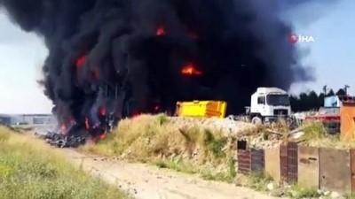 tekstil fabrikasi -  Vali Yardımcısı Dursun Balaban: “Şu anda 4 işçinin cesedine ulaşıldı” Videosu