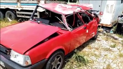 kadin surucu -  Hurdaya dönen araçtan sağ çıktılar  Videosu