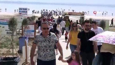 yabanci turist -  Tuz Gölü’nde yoğunluk sahilleri aratmıyor  Videosu