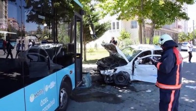 Halk otobüsü ile otomobil çarpıştı: 7 yaralı - MALATYA 