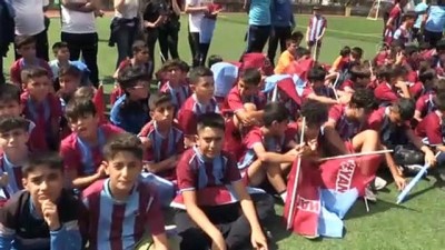 futbol okulu - Trabzonspor Futbol Okulları Turnuvası başladı - ARTVİN Videosu