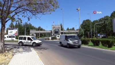 siyasi partiler -  Akademisyenler 15 Temmuz darbe girişimini değerlendirdi  Videosu