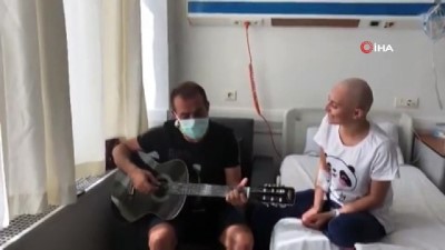 gecmis olsun -  Haluk Levent lösemili Ebru Çelen ile düet yaptı  Videosu