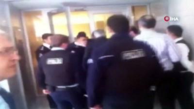 hapis cezasi -  İstanbul Cumhuriyet Savcısı Mehmet Selim Kiraz'ın makam odasında şehit edilmesine ilişkin davada, 2 sanık ağırlaştırılmış müebbet hapis cezasına çarptırıldı. Videosu