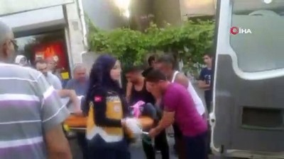 silahli saldirgan -  Ümraniye’de silahlı 3 şahıs bir kişiye kurşun yağdırdı Videosu