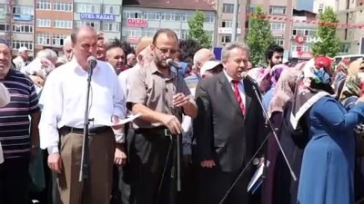 kutsal topraklar -  Karabük’te 185 hacı adayı kutsal topraklara uğurlandı...Hacı adaylarının uğurlandığı tören alanı havadan görüntülendi  Videosu