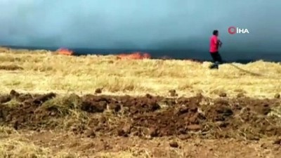 yangin yeri -  Suriye sınırındaki anız yangını korkuttu Videosu