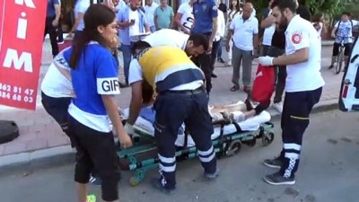 mobilya magazasi -  İşyerinin önünde silahlı saldırıya uğradı Videosu