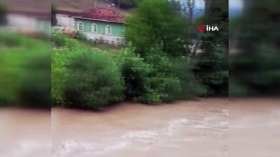 asiri yagis -   Sındırgı’da heyelan nedeniyle yollar kapandı Videosu