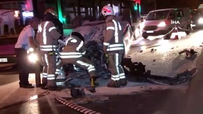 trafik isigi -  Trafik ışığına çarpan otomobil takla attı: 1 yaralı  Videosu