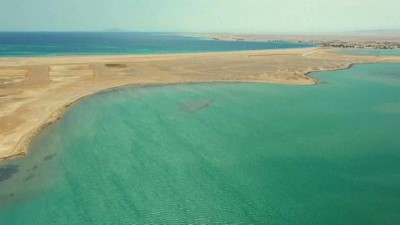 su kayagi - Suudi Arabitan’ın NEOM sahillerinde plaj futbolu ve su sporları keyfi  Videosu