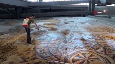 arkeoloji -  Dev mozaiğin yer aldığı müze otelde sona yaklaşıldı...Son durum havadan görüntülendi  Videosu