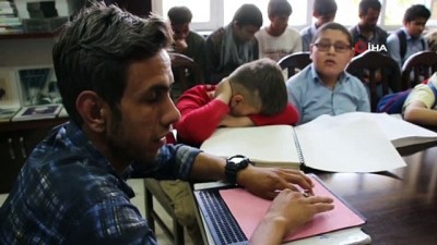kutuphane -  - Afganistan'ın İlk Görme Engelliler Kütüphanesi Umut Oluyor  Videosu
