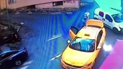  Ev arkadaşlarını döverek öldüren şahıslar böyle görüntülendi 