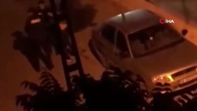 gece bekcisi -  Gece bekçisi yaralı Suriyelinin kanamasını atleti ile durdurdu  Videosu
