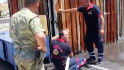  İtfaiyeden askerlere yangın eğitimi 