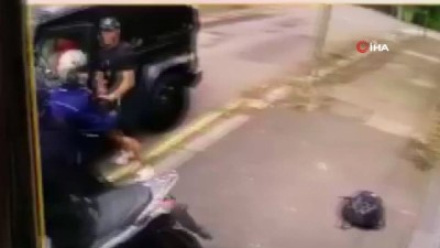 Mesut Özil'e Londra'da saldırı girişimi