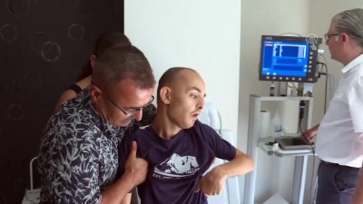 ameliyat masasi - Buğra'nın ses teline hayat veren dokunuş - İZMİR  Videosu
