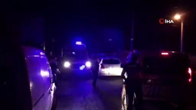 kisla -  Kuşadası’nda roman bir gencin bıçakla öldürülmesinin ardından ortalık karıştı  Videosu