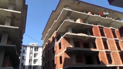 saglik ekibi -  Edremit’te inşaatın 3. katından düşen işçi öldü Videosu