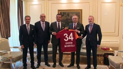 sosyal sorumluluk projesi - Galatasaray yönetiminden İmamoğlu'na ziyaret - İSTANBUL  Videosu