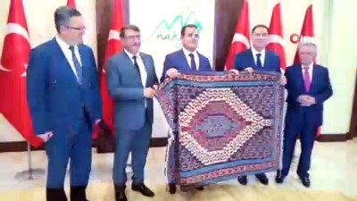  Kamu Başdenetçisi Malkoç Hakkari’de