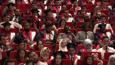 mezuniyet - Bakan Ersoy: ''Türkiye'de eğitim almış insanlar olarak istihdam edilebilme şansınız daha yüksektir'' - ANKARA Videosu