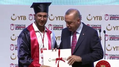 Cumhurbaşkanı Erdoğan, 8. Uluslararası Öğrenciler Mezuniyet Töreni'ne katıldı - ANKARA