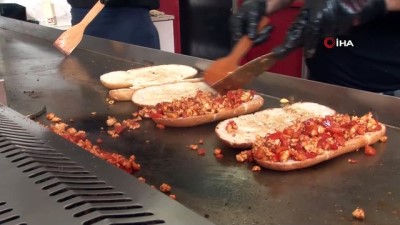  Adana kebabına alternatif 'ütü tost' 
