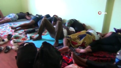 nani -  Ayvalık’ta 49 göçmen yakalandı Videosu