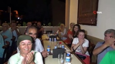  Burdur'da 40 öğretmen 33 yıl sonra bir araya geldi 