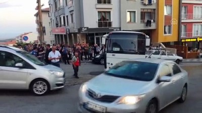 mobese - Freni boşalan minibüs otomobile çarparak durabildi - TEKİRDAĞ  Videosu