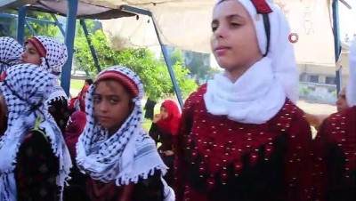 dans gosterisi - - Gazze’de Renkli Geleneksel Filistin Giysileri Günü Videosu