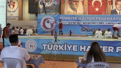 takim kampi - 15 Yaş Altı ve Yıldızlar Türkiye Halter Şampiyonası - NEVŞEHİR  Videosu