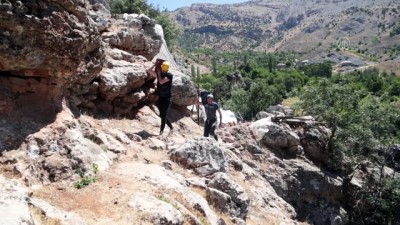 arkeoloji - Direkli Mağarası'nda kazılar başladı - KAHRAMANMARAŞ Videosu