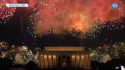 Washington'da Bağımsızlık Günü Kutlamalarında Havai Fişek Gösterisi 