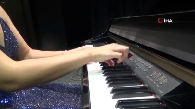 piyanist -  Beril Eren’den piyano resitali  Videosu