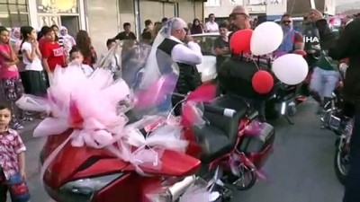 gelin arabasi -  Motor tutkunu çiftin gelin arabası da motosiklet oldu  Videosu