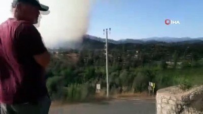  İzmir’in Seferihisar ilçesinde orman yangını başladı