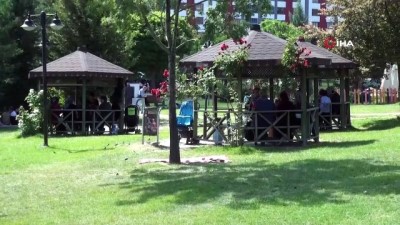  Park ve bahçelerde kene ilaçlaması 