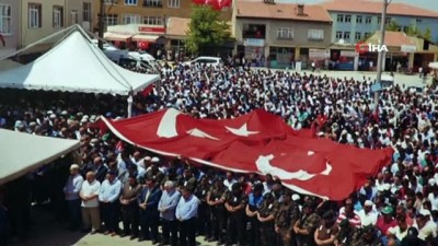 kucukluk -  15 Temmuz Şehidi Cennet Yiğit'in Babası Yahya Kemal Yiğit, 'Biz 15 Temmuz'u her gün yaşıyoruz'  Videosu