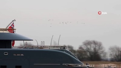 ebeveyn -  Dünyanın en zengin iş adamlarından Amazon’un sahibi Jeff Bezos’un yatı ‘Flying Fox’ Muğla kıyılarında dolaşıyor  Videosu