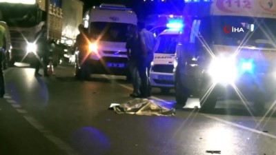 kagit toplayicisi -  Tekirdağ'da otomobil kağıt toplayıcısına çarptı: 1 ölü Videosu