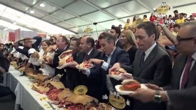 rekor -  - Meksika'da lezzet ustalarından sandviç rekoru Videosu