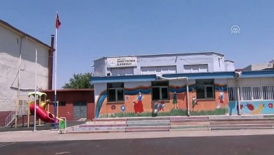 secim sureci - Midyat Belediyesi tarafından okullar boyanıyor - MARDİN  Videosu