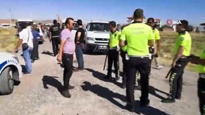  Aksaray’da kaza sonrası iki grup arasında kavga: 1’i polis 9 yaralı 