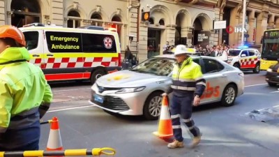 alabalik -  - Avustralya’da Bıçaklı Saldırı: 1 Yaralı  Videosu