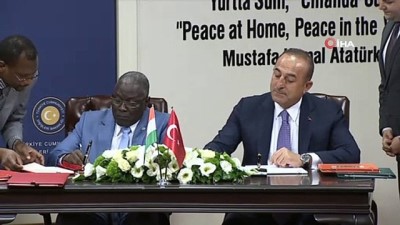  Dışişleri Bakanı Çavuşoğlu, Nijer Dışişleri, İşbirliği, Afrika Entegrasyonu ve Yurtdışında Yaşayan Nijerliler Bakanı Kalla Ankourau ile ortak basın toplantısı gerçekleştirdi 